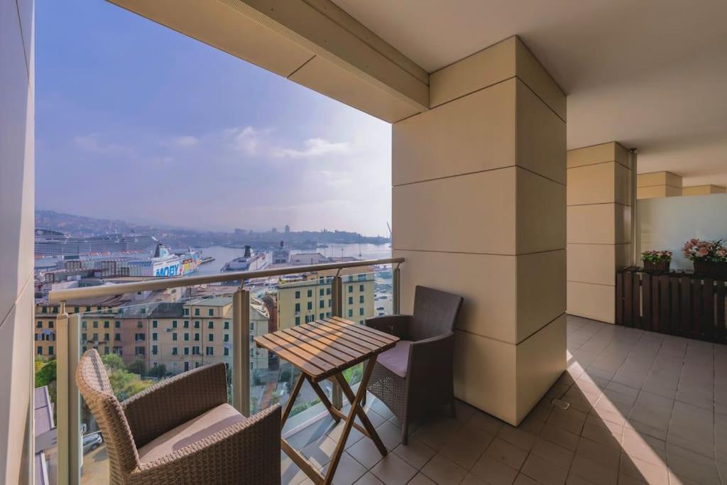 5 Stars Apart Sea View Genova Eksteriør billede